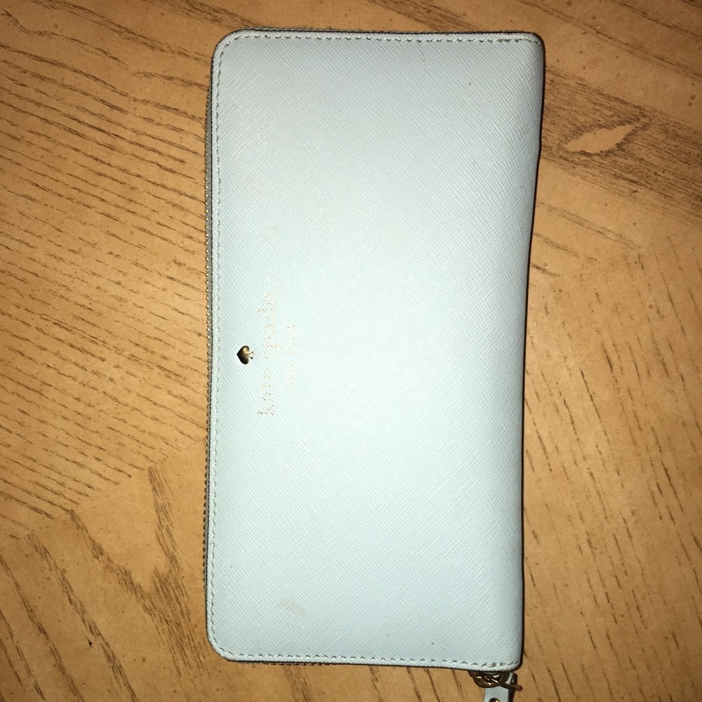 Kate Spade Cameron Street Lacey Wallet USED